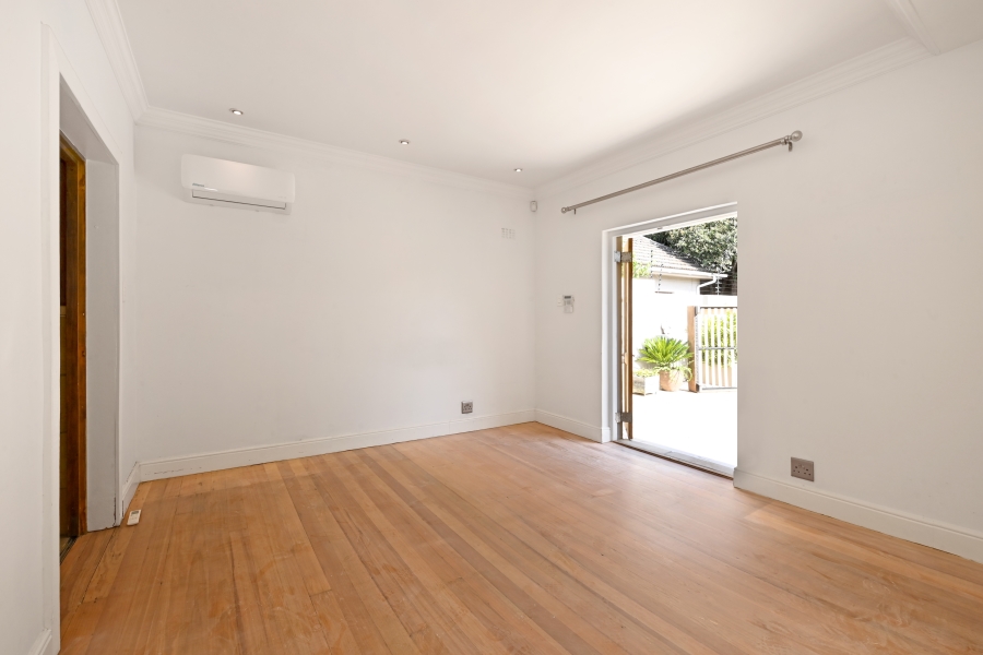 To Let 3 Bedroom Property for Rent in Bergvliet Western Cape